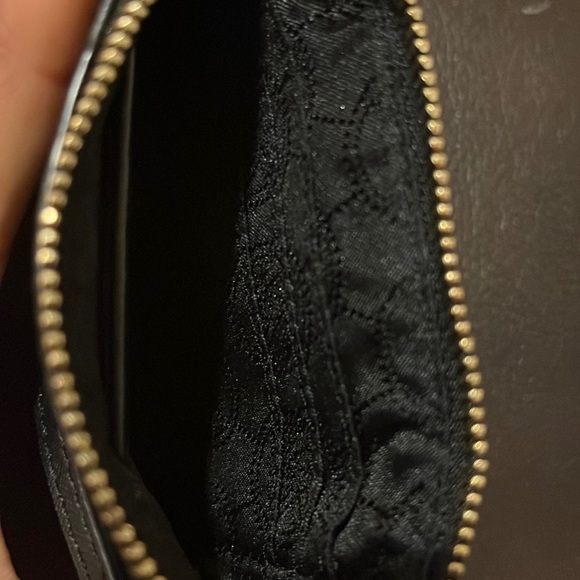 Michael Kors Wallet - Picture 3 of 4